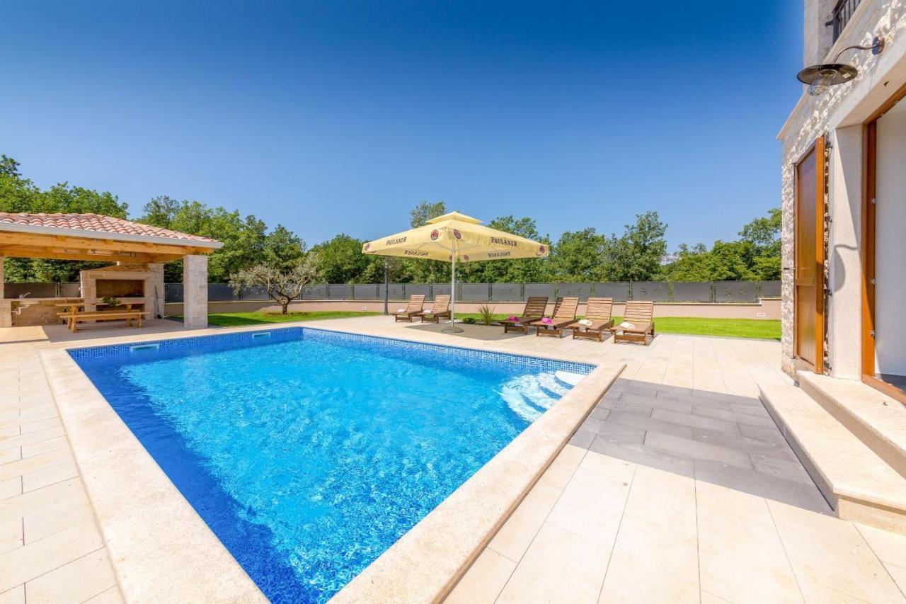 Melani * Porec